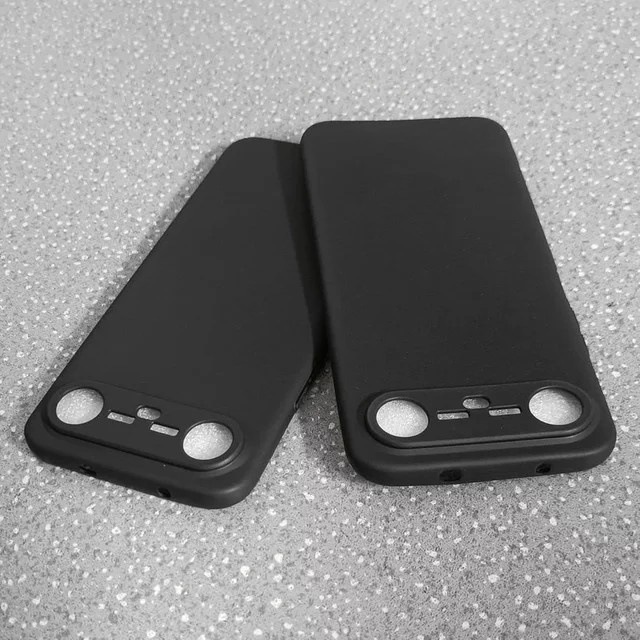 Tecno Spark Slim 4G Silikon Hülle in Schwarz Matt mit TPU Soft Slim Design - Bild 1