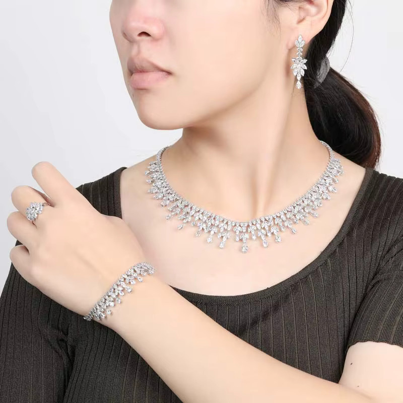 Hadiyana Schmuckset, Zirkonia, Silber, Damen - Bild 3