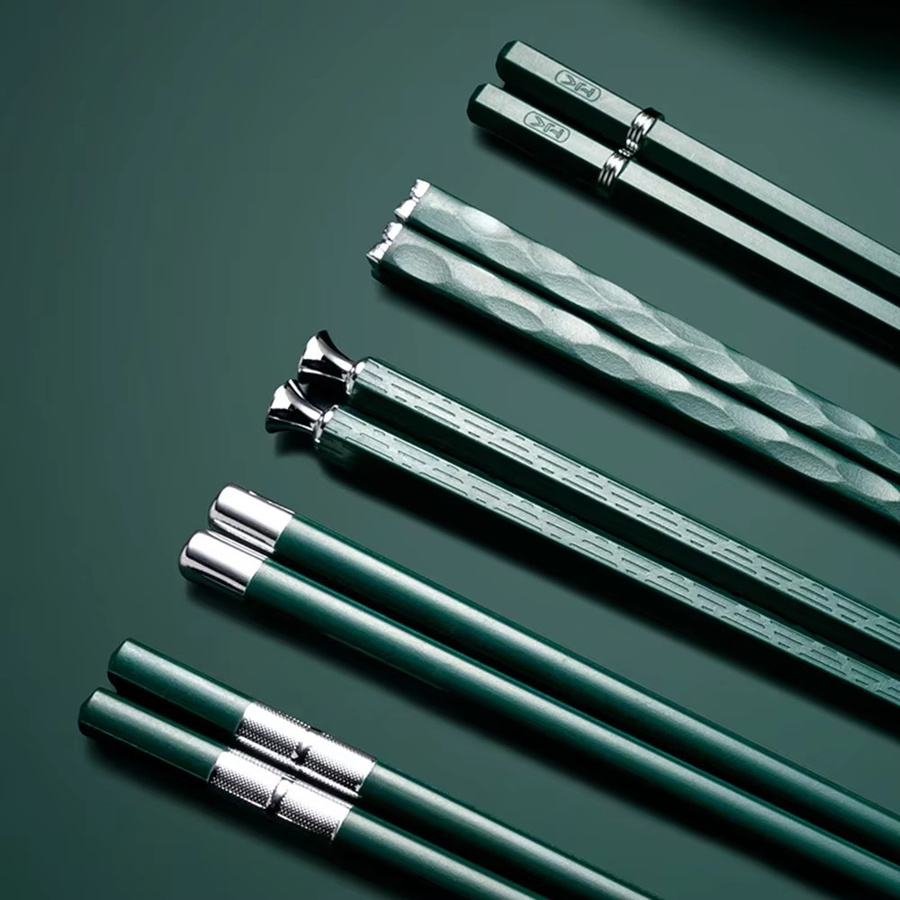 5-teiliges JANKNG Essstäbchen-Set aus Edelstahllegierung in Grün mit mattem Finish - Bild 2