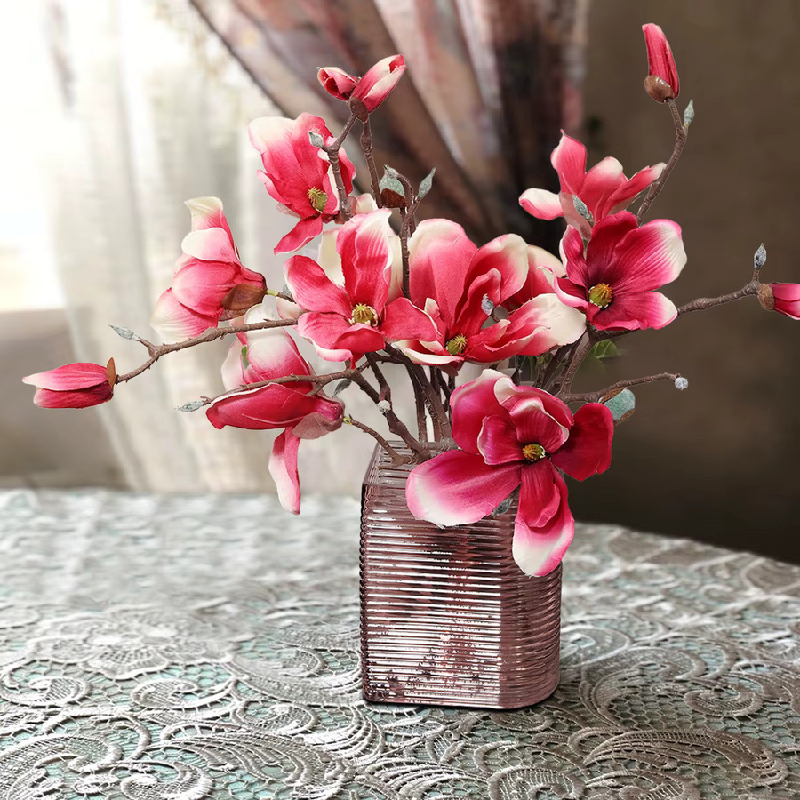 XIYA FLOWER Künstliche Magnolienblume in Rot aus PE-Material mit 3 Gabeln für die Tischdekoration - Bild 4