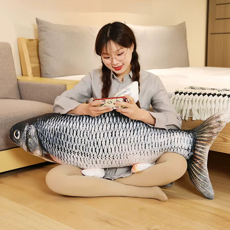 DOYOUDO Goldfisch Plüsch Spielzeug, Plüsch Kissen, 1-teiliges Set - Bild 2