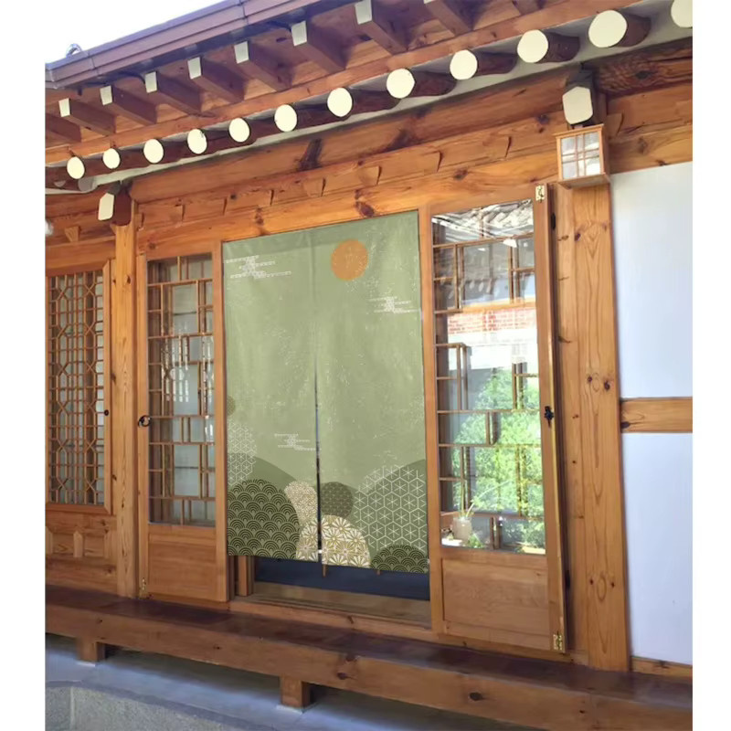 VIKAMA Japanischer dekorativer Türvorhang mit Blumen- und Bergmotiv in Grün, semi-transparent, B: 85 cm, H: 150 cm - Bild 2