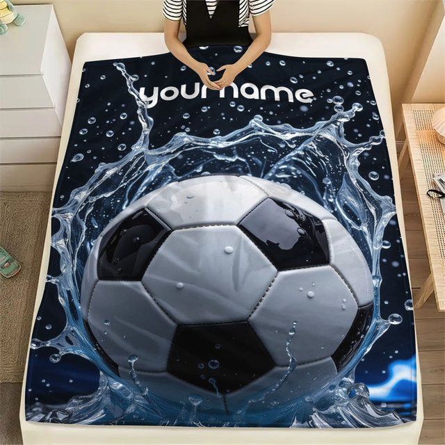 ZIZ Flanelldecke mit Fußballmuster für Sofa, Bett oder Camping - Bild 1