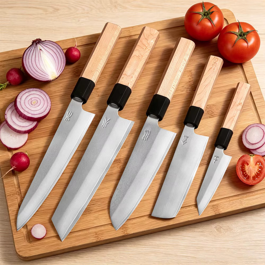 TURWHO Japanisches Küchenmesser-Set aus 3-Schicht-Verbundstahl in Silber mit Nakiri, Santoku und Allzweck-Kochmesser - Bild 2