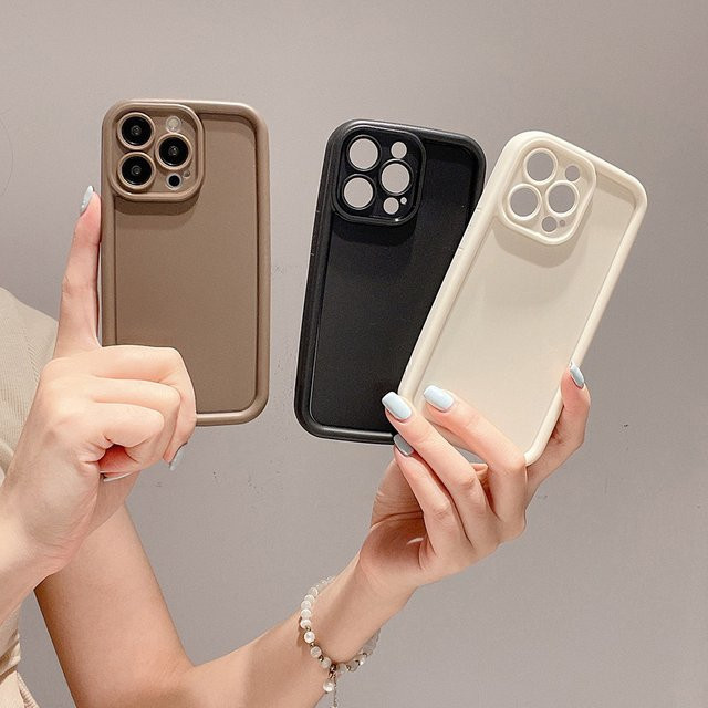 Stoßfeste Silikon Handyhülle von AKABEILA für iPhone 11 bis iPhone 17 Pro Max Plus Mini in Beige und Braun - Bild 1