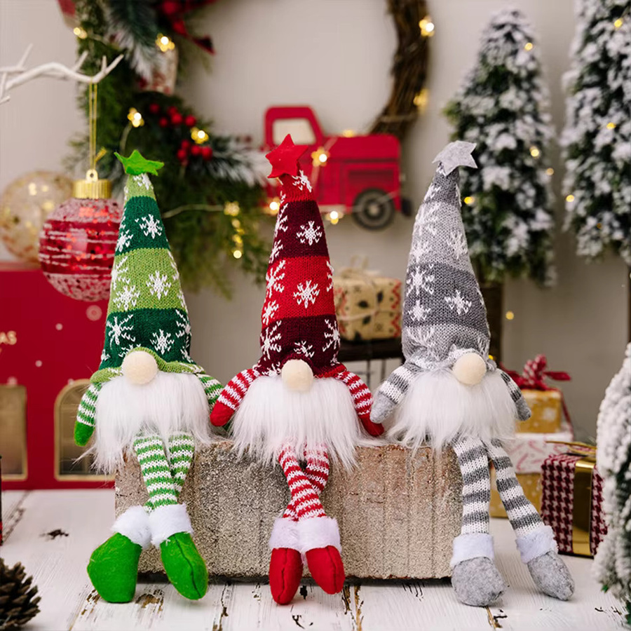 Bunter Weihnachts-Zwerg als Plüsch-Anhänger aus Textil für deine Weihnachtsdekoration - Bild 5
