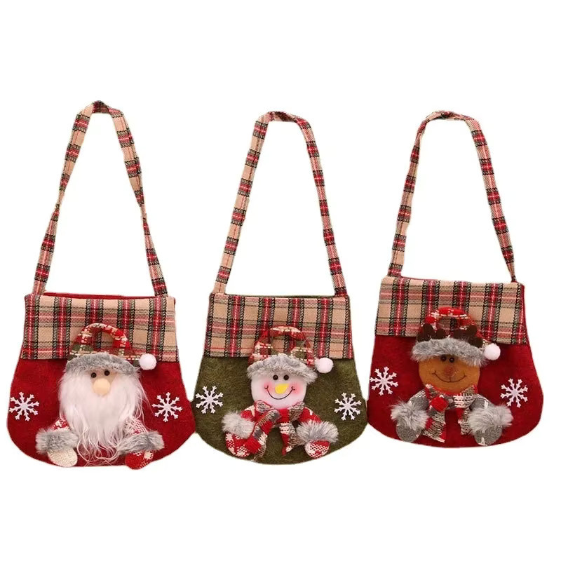 Weihnachtliche Geschenktasche aus Textil mit Motiv Santa Claus, Schneemann und Elch in Multicolour - Bild 5