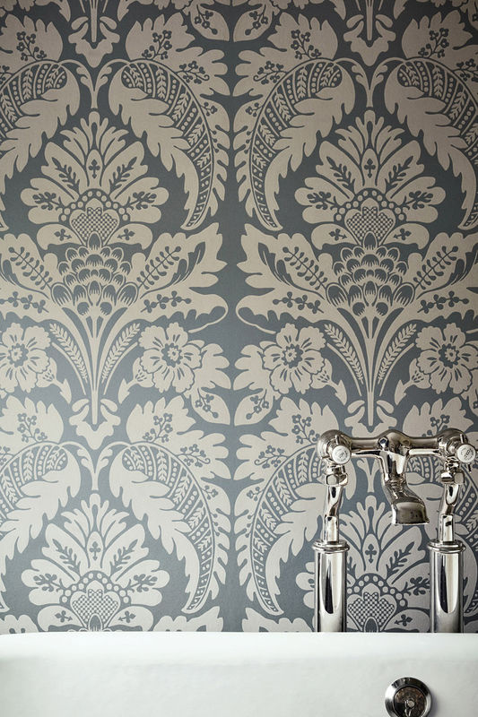 Little Greene Tapete Wilton Pad in Grau mit botanischem Floral-Design aus Vlies - Bild 2