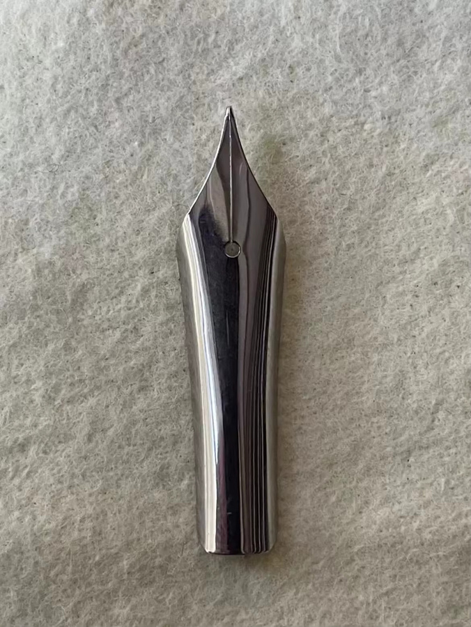 Bock No.6 Füllfederhalt-Feder in Weißgold und Schwarz zweifarbig aus Metall - Bild 3