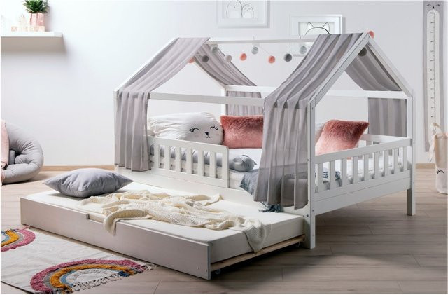 TiCAA Kinderbett Hausbett Kim aus Kiefer Massivholz mit Tüll, Montessori Bett in Weiß, inkl. Rolllattenrost, Zusatzbett und Rausfallschutz - Bild 1