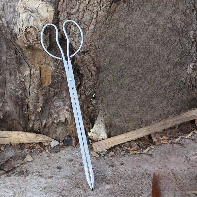 Geschmiedete Mehrzweckzange aus rostfreiem Stahl in Silber als robuste Kaminzange, Grillklemme und Haushaltsmüllpflücker mit flachem Kopf - Bild 3
