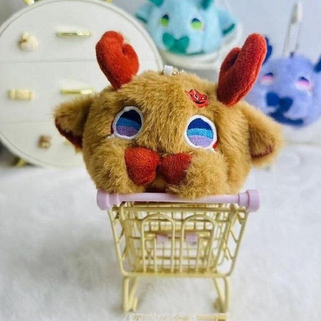 Yiran toy Genshin Impact Plüsch Rucksack Anhänger, Schlüsselanhänger, ab 14 Jahren - Bild 1