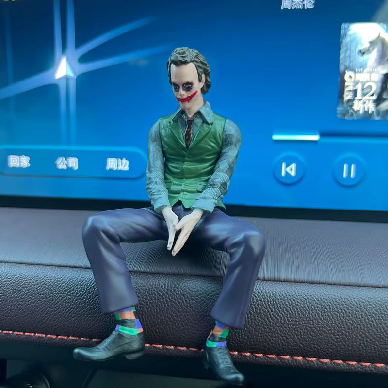 Bandai Joker Heath Ledger Figur als Dachdekoration und Auto Anhänger, Höhe: 10 cm - Bild 2