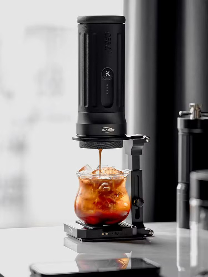 IKAPE faltbarer Kaffeetropfhalter aus Aluminiumlegierung in Schwarz für kabellose elektrische tragbare Espresso-Kaffeemaschinen - Bild 1