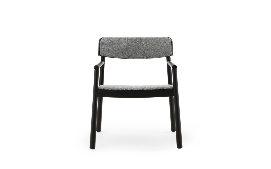Normann Copenhagen Timb Lounge Armchair mit Armlehnen in Schwarz aus Stoff - Bild 2