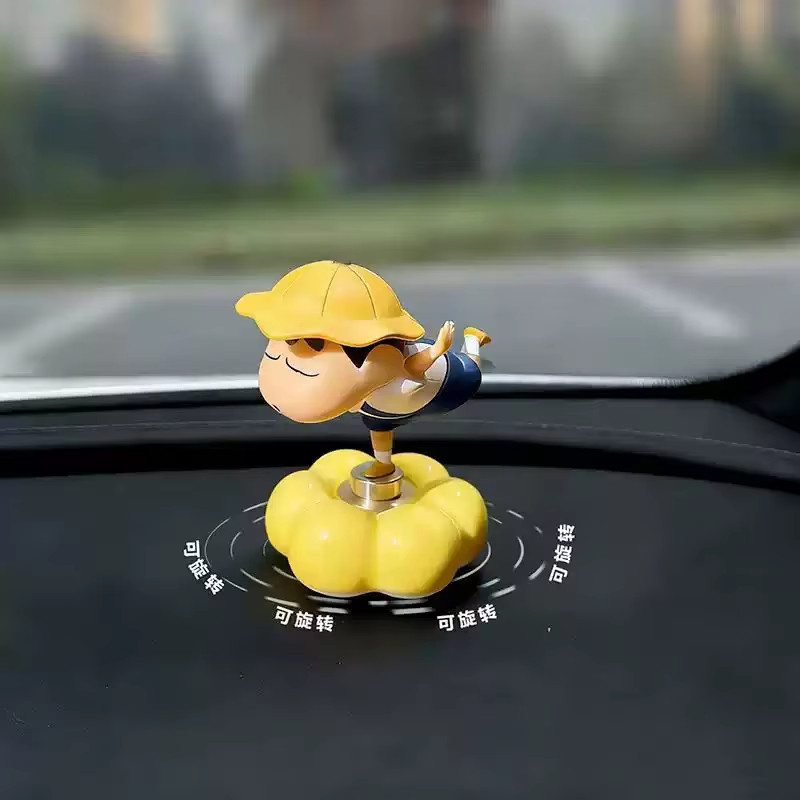 52TOYS Crayon Shin Chan Anime-Figur als drehbares Auto-Armaturenbrett-Ornament mit Wolkenbasis zur Dekoration für dein Auto oder deinen Schreibtisch - Bild 5