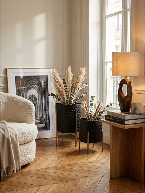 2er Set Pflanzkübel KADIMA DESIGN aus Metall in Schwarz und Gold, rund mit 3D-Wabenmuster und Füßen für Tabletop - Bild 1