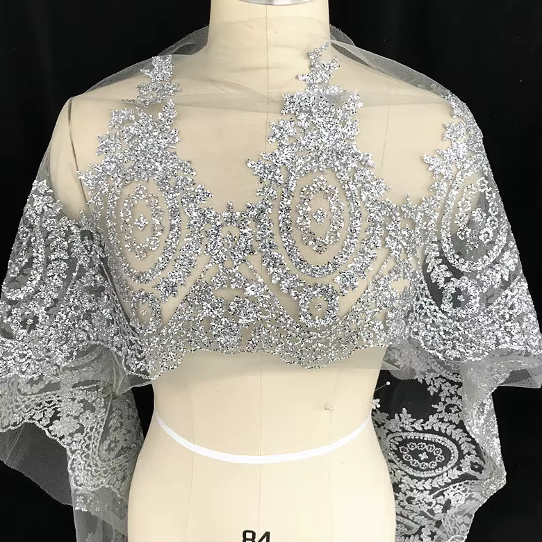 Glitzer-Spitzenapplikation mit Blumenmuster und Perlen für Hochzeitskleider, 10 Yards, Gold und Silber - Bild 2