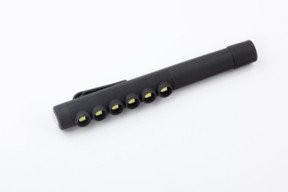 Ampercell Spy 720 Universelle LED Arbeitsleuchte mit 6x SMD LED, Magnetfunktion und IP44 Schutz, inklusive 3x AAA Batterien - Bild 1