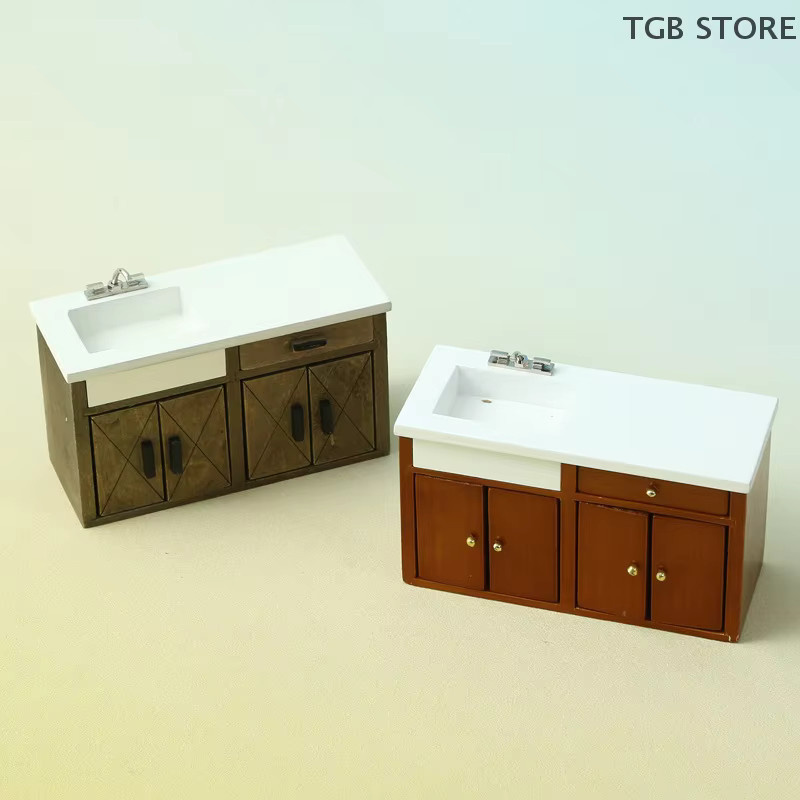 DIAPER&CORED Miniatur Vintage Schrank und Schubladen Truhe für Puppenhaus im Maßstab 1:12 in Braun - Bild 2