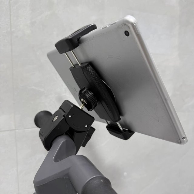 Stoßfester Telefonhalter mit doppelter Verlängerung und großem Tablet-Clip für Bagger und LKWs in Schwarz - Bild 1
