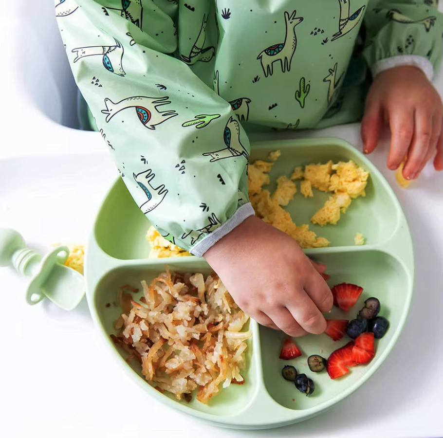 Silikon-Saugnapf-Teller für Babys und Kleinkinder in Grün, BPA-frei und waschbar - Bild 2