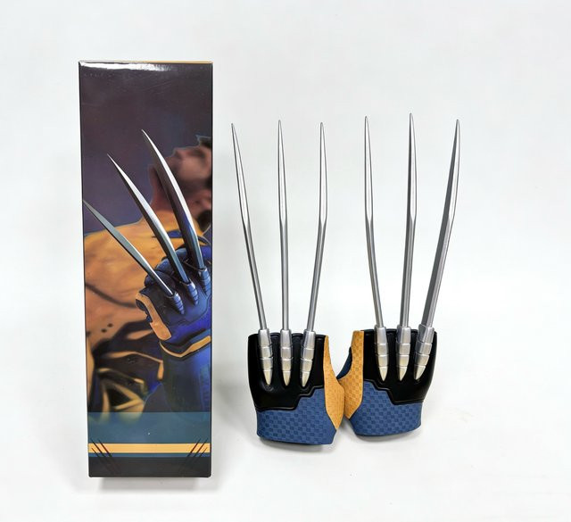 Bandai Marvel Wolverine-Klauen-Handschuhe, Cosplay Tragbare Requisiten, Modell Desktop-Ornament - Bild 1