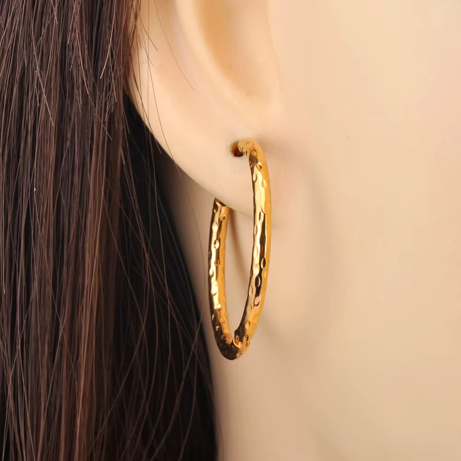 Lokaer Huggie Creolen, Edelstahl, Gold, Damen - Bild 2