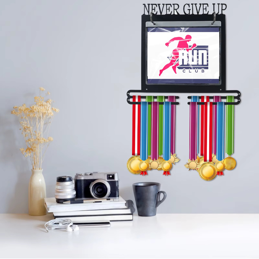 Willstar Medaillenaufhänger in Schwarz zur Wandmontage als Medaillenständer und Abzeichen-Organizer für Sport, Laufen und Marathon, Breite: 36,0 cm, Höhe: 32,5 cm, Tiefe: 2,0 cm - Bild 2