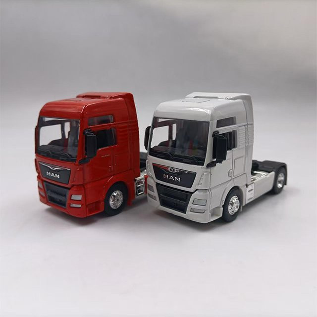 WELLY MAN TGX XXL Traktor LKW, Spielzeugauto, Maßstab 1:64, Metall - Bild 1
