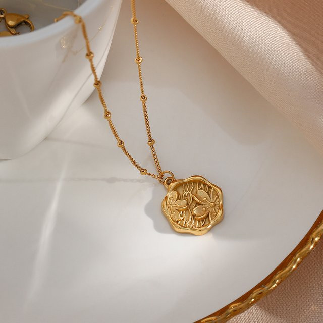 E.B.belle Halskette, 18 Karat vergoldeter Edelstahl, Kirschblüten, Damen - Bild 1