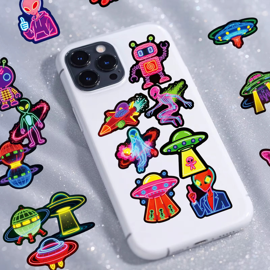 50 Stück süße Alien-Aufkleber in Multicolour für Telefon, Laptop und Skateboard - Bild 4