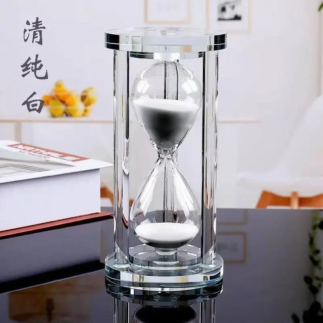Moderne Kristall Sanduhr von Yiran Furniture als Tee Timer für Küche und Schule, Transparent/Weiß, 15 Minuten - Bild 1