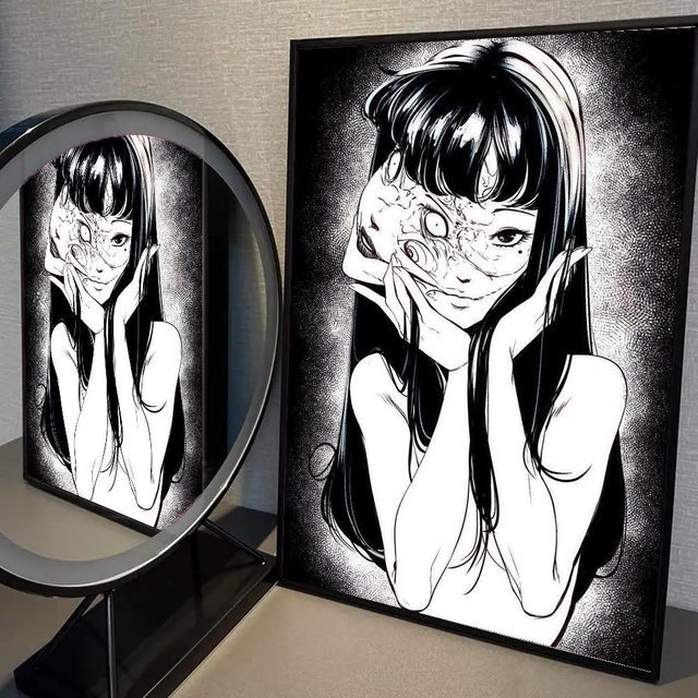 Wanddeko Tomie Horror Cartoon Poster von Sweet Art Gallery, Selbstklebender Wasserdichter Aufkleber in Schwarz, Breite: 70 cm, Höhe: 120 cm - Bild 1