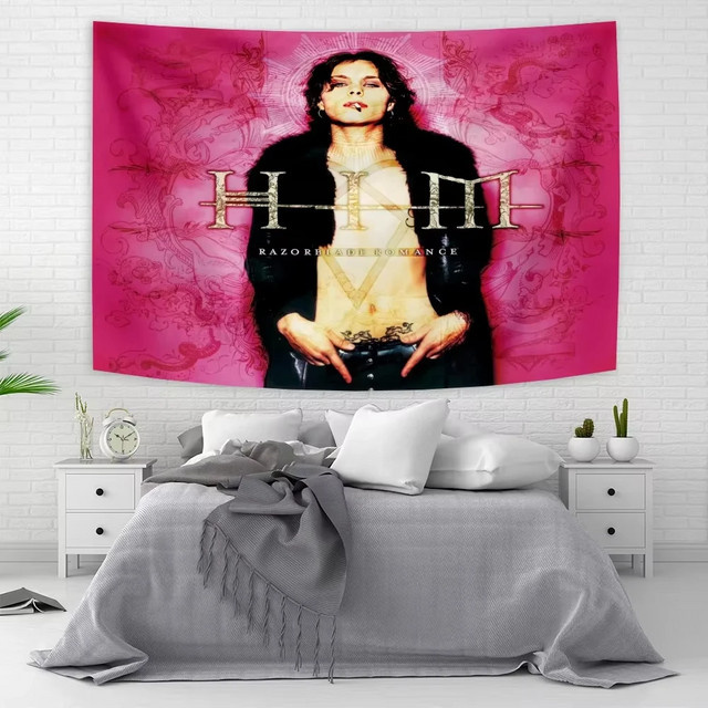 Gothic Rock Band Wandteppich mit Album-Print in Rosa, Textil-Wanddekoration für dein Schlafzimmer oder Studio, B: 60 cm, H: 40 cm - Bild 1