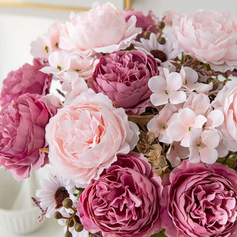 TTCY Künstliche Pfingstrosen aus Seide in Rot als Brautstrauß oder Dekobouquet für Hochzeit und Vase - Bild 2