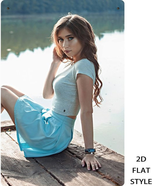 Vintage Metallschild HELLOYOUNG Lady on Lakeside Path Wanddekoration Natur Landschaft Mehrfarbig B: 20,3 cm, H: 30,5 cm - Bild 1