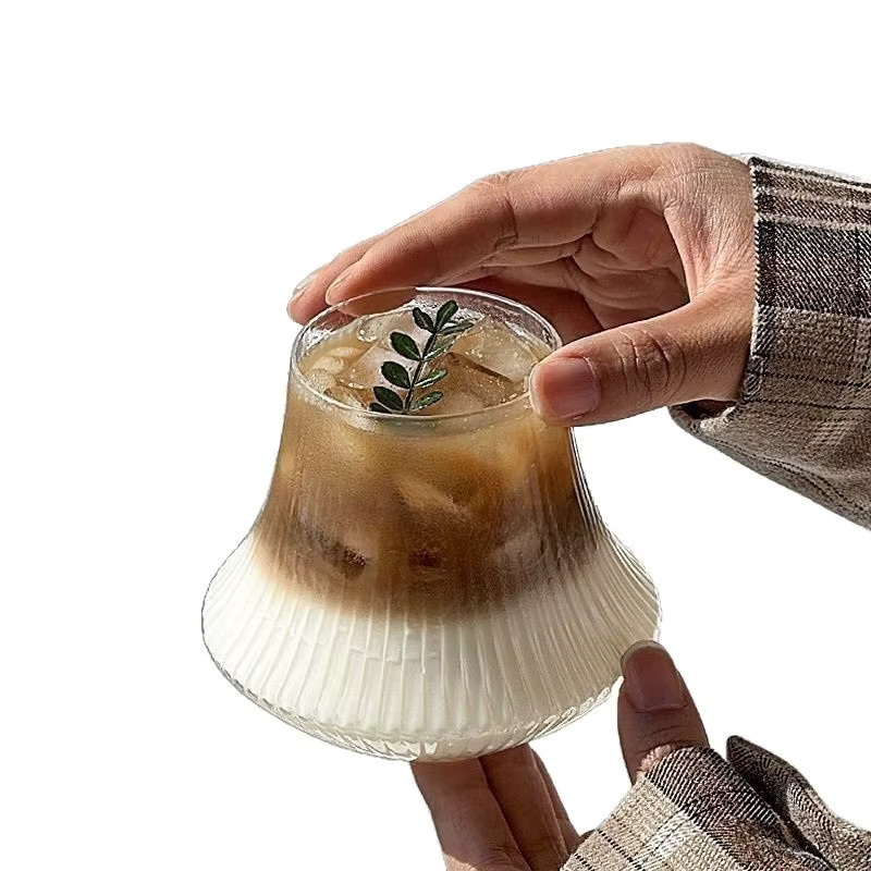 Ästhetische Glastasse im Vulkan-Design für Kaffee und Wasser, transparent - Bild 3