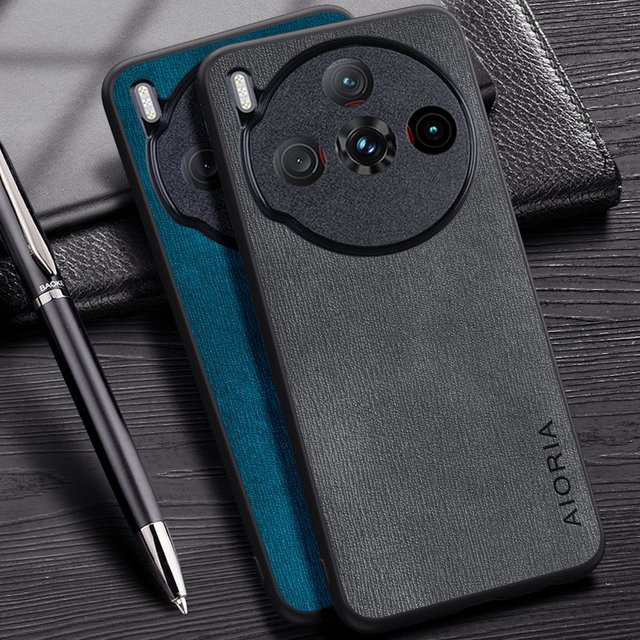 Nubia Z60 Ultra Phone Case mit Holzmaserung Design in Braun und Schwarz - Bild 1