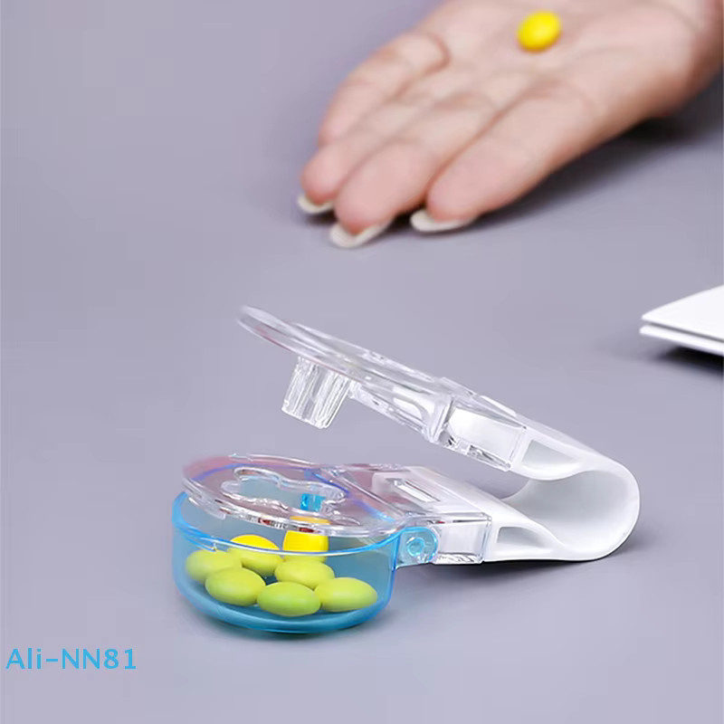 Tragbarer Pillenaufsatz als Pillenspender in Transparent zur einfachen Entnahme von Tabletten - Bild 2