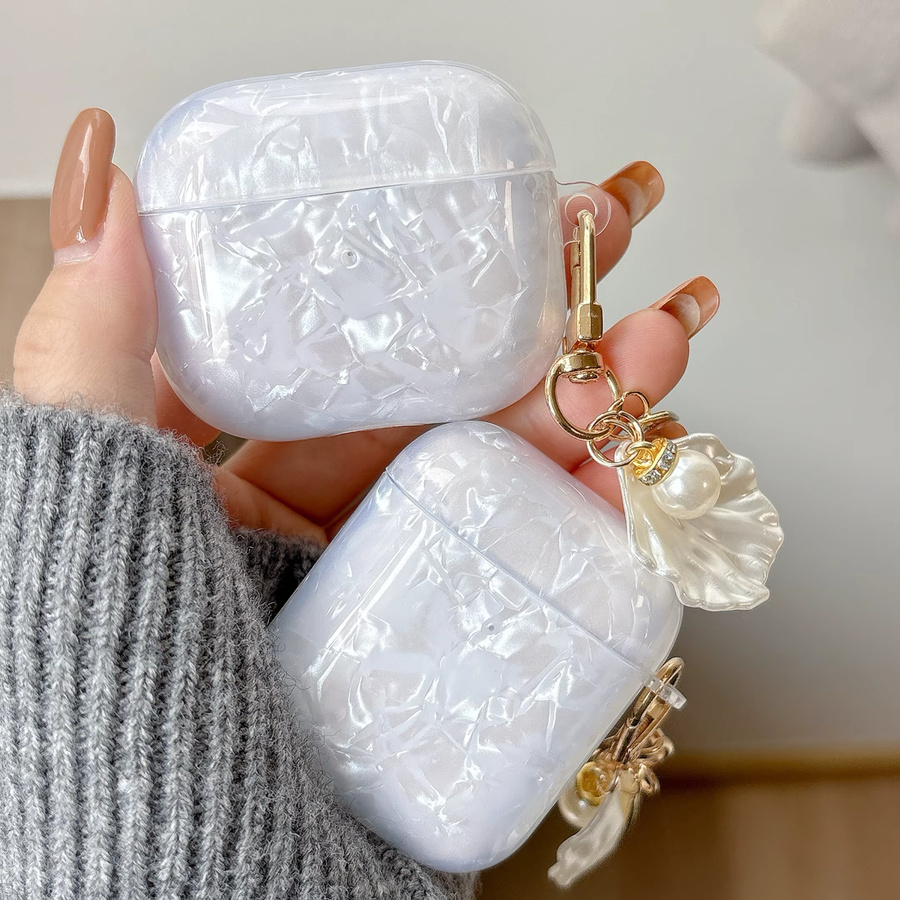 Dreamy Pearl Shell Soft Case mit Schlüsselanhänger für Apple AirPods Pro, AirPods 4, 3 und 2 in Weiß - Bild 2