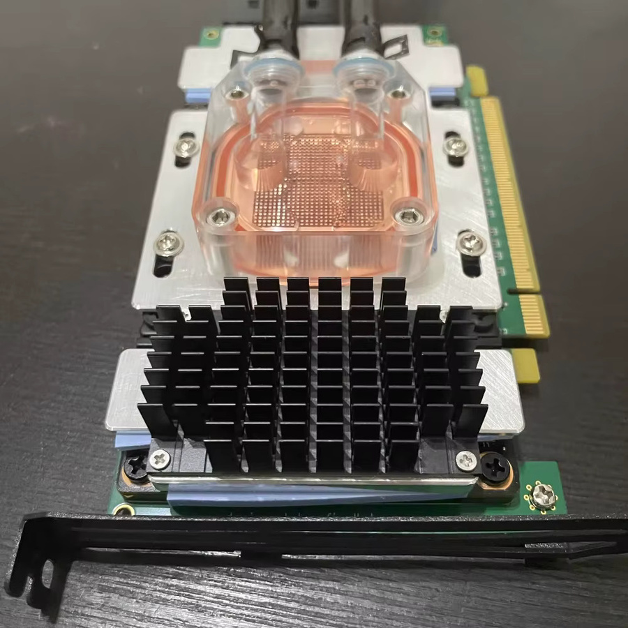 Wassergekühlter GPU-Kühlblock für NVIDIA Tesla V100 und A100 SXM2 mit Lila Kupfer- und Voll-Aluminium-Gleichmäßigkeitsplatte für Custom Loops - Bild 3