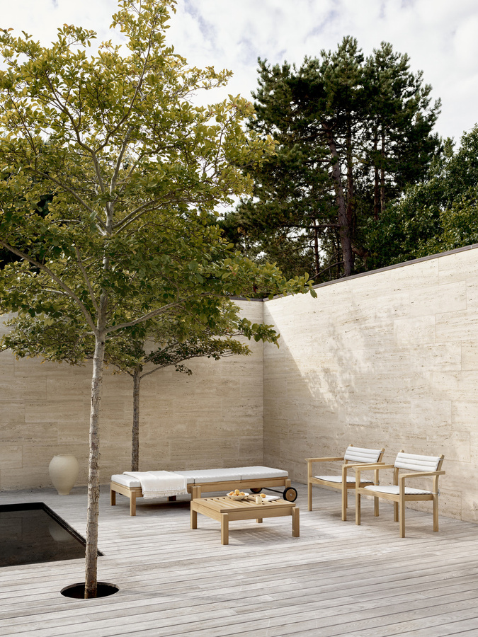 Carl Hansen & Søn Ah604 Outdoor Sonnenliege aus Teakholz in Braun - Bild 2