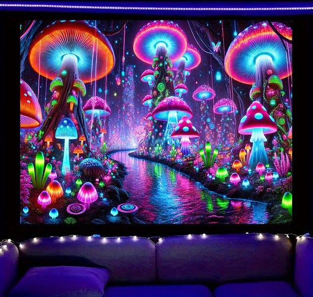 VIKAMA Neon Glow Pilz Wald Wandteppich im Boho-Stil, Mehrfarbig, B: 60 cm, H: 40 cm - Bild 1