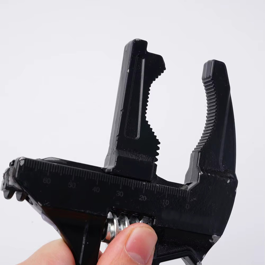 Verstellbarer Schraubenschlüssel in Schwarz mit großer Öffnung von 6 bis 68 mm für Reparaturen und Heimwerkerarbeiten - Bild 4