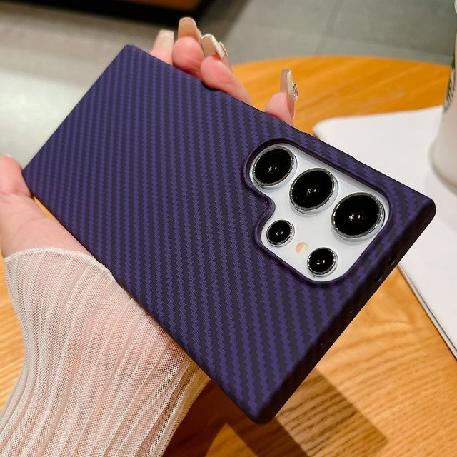 Stoßfeste ultradünne Handyhülle mit Carbonfaser-Textur für Samsung Galaxy S25 S24 S23 S22 Note 20 Ultra in Schwarz, Blau oder Lila - Bild 1