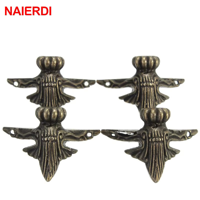 naierdi 4er-Set dekorative Holzkiste-Füße mit Rattan-Schnitzerei, Eckschutz-Dreieck-Halterung für Möbelbeschläge, B/T/H: 4 x 3 x 4 cm - Bild 3