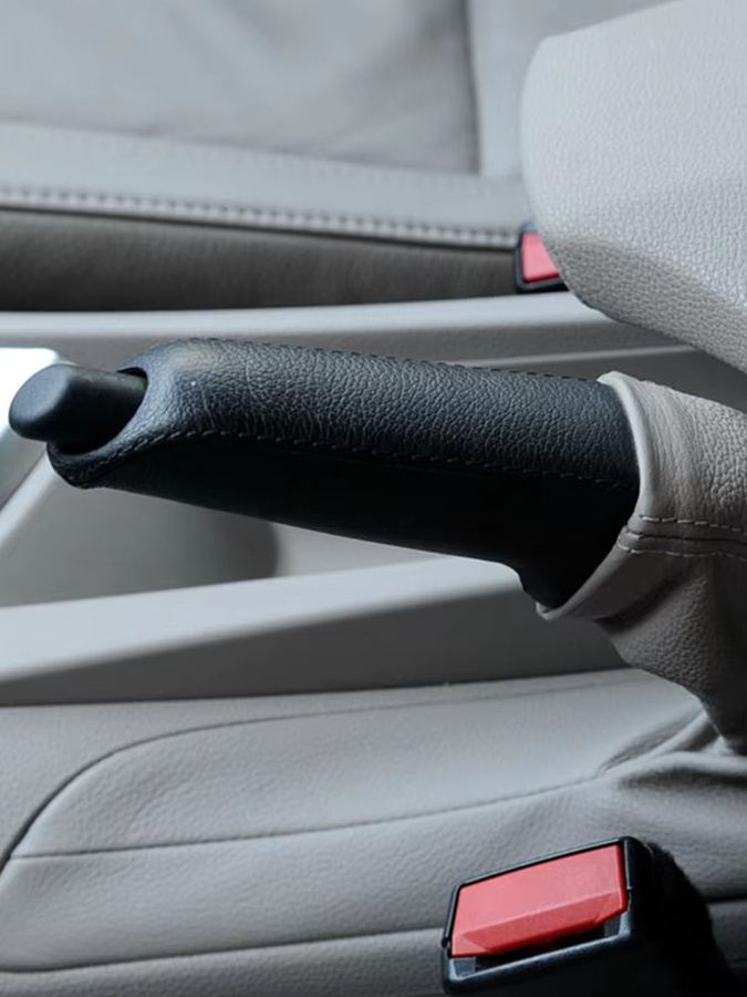 TNAI Handbremshebel Abdeckung für BMW 1er 3er 5er 6er Serie X1 X3 Z4 in Schwarz - Bild 5