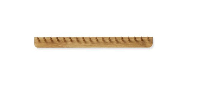 Form&Refine Echo Garderobenleiste in Braun mit Holz-Elementen und matten Haken - Bild 2