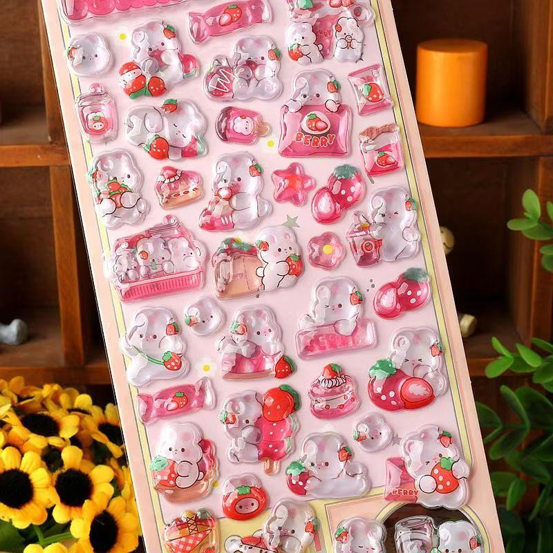 Yiran toy 1 Kawaii Erdbeerhase 3D Relief Kristall Aufkleber 4-teiliges Set - Bild 2